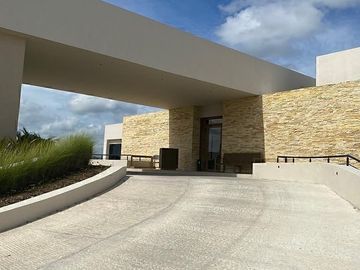 Terreno en Venta en Tamanché, Carretera Mérida-Progreso. Provincia