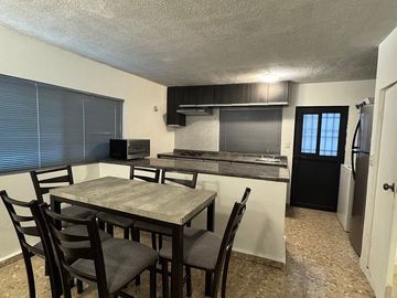 Departamento amueblado en renta en Zona Tec $19,500 MXN