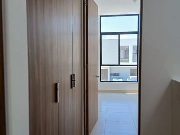Estrena Casa en Renta Zevana Zarú!