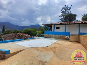Casa-Finca en Arriendo Ubicado en Copacabana Codigo 10736