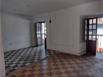LOCAL COMERCIAL EN RENTA /CENTRO /VALLE DE BRAVO
