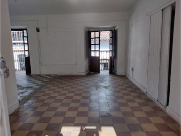 LOCAL COMERCIAL EN RENTA /CENTRO /VALLE DE BRAVO