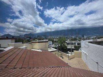 Casas en Venta en Fuentes del Valle