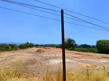 SE ARRIENDA 10.000 M2 EN CALETERA 5 SUR TALCA