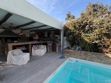 Hermosa casa en venta - Chicureo Norte