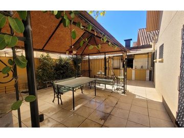 Casa Familiar con Gran Patio en Peñablanca