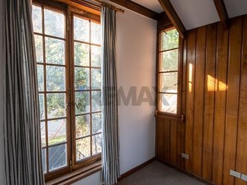 537 M2 de Terreno /253 m2 Utiles