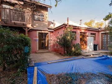 537 M2 de Terreno /253 m2 Utiles