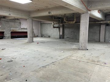 SE ARRIENDA LOCAL COMERCIAL 1 SUR N° 1014 LOCAL 5