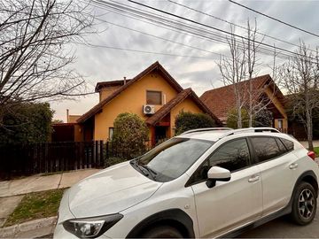 AMPLIA CASA 250 M2 DE TERRENO ALTO LA FLORIDA