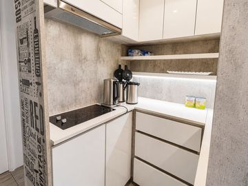 Oficina 70 m² | 4 Privados | 2 Est. | Providencia