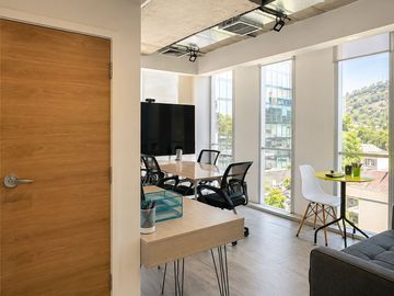 Oficina 70 m² | 4 Privados | 2 Est. | Providencia