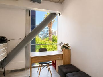 Oficina 70 m² | 4 Privados | 2 Est. | Providencia