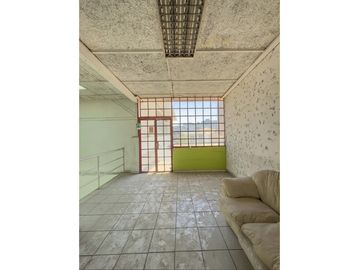 LIQUIDACION - OPORTUNIDAD - EDIFICIO COMERCIAL