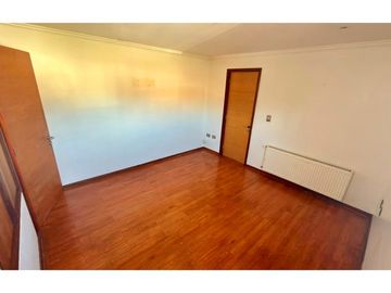 Exclusiva Casa con Vista a la Laguna!