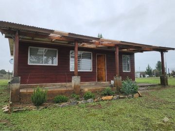 Tu refugio en el campo: Casa con entorno natural