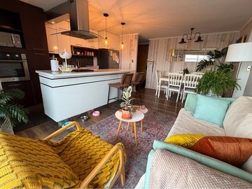 VENTA DE DEPARTAMENTO REMODELADO EN LAS CONDES
