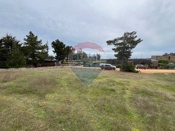 Terreno en condominio con vista a Pta de lobos