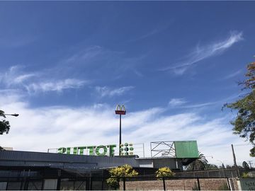 TERRENO COMERCIAL CON UBICACIÓN PRIVILEGIADA!!