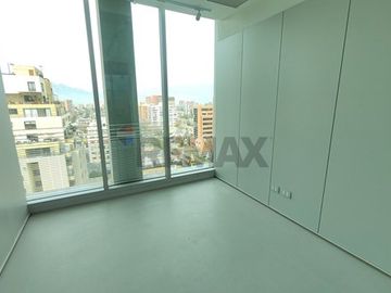 Oficina Corporativa Clase A en Apoquindo
