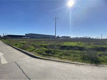 SE ARRIENDA TERRENO INDUSTRIAL 9.500 M2  3KM TALCA