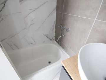 Alquiler departamento  a Estrenar -Be West-Hurlingham