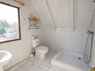 casa  de dos pisos 236 m2 /Ñuñoa