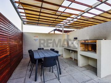 Venta Depto SEMINUEVO 2D + 2B + 1E y 1BD