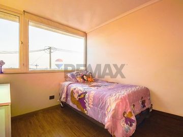 Venta Depto SEMINUEVO 2D + 2B + 1E y 1BD