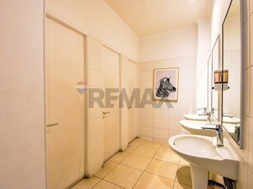 Venta Depto SEMINUEVO 2D + 2B + 1E y 1BD