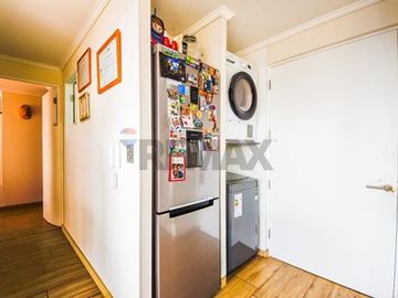 Venta Depto SEMINUEVO 2D + 2B + 1E y 1BD