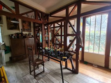 CASONA 1920, BARRIO ITALIA | AMPLITUD Y CARACTER