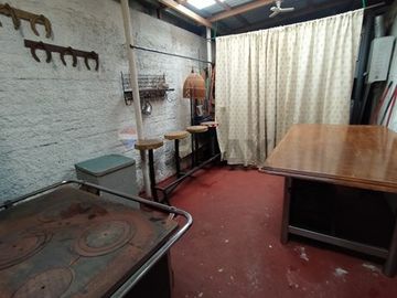 ¡Hogar y negocio en venta en Isla De Maipo!