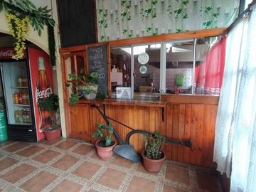 ¡Hogar y negocio en venta en Isla De Maipo!