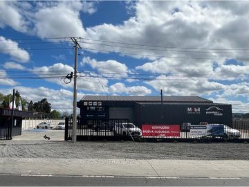 Se arriendan bodegas 510 m2, y 492 m2 como nuevas