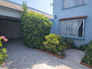 Casa Amplia y Cómoda en Maipú
