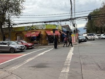 Oportunidad! Local Comercial Barrio Franklin