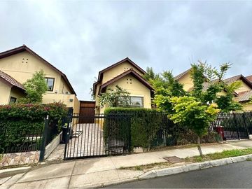 CASA EN VENTA, 3D, 3B, 2E, PEÑALOLEN