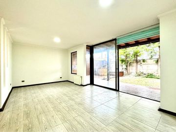 CASA EN VENTA, 3D, 3B, 2E, PEÑALOLEN