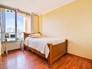 EN VENTA Departamento Las Condes 4D 3B