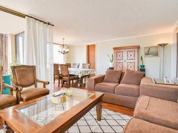 EN VENTA Departamento Las Condes 4D 3B
