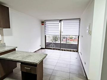 Espectacular Departamento en La Cisterna! Excelente conectividad y vista despejada
