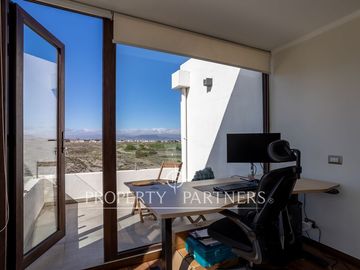 Exclusivo Townhouse en Barrio Serena Golf | La Serena