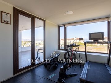 Exclusivo Townhouse en Barrio Serena Golf | La Serena
