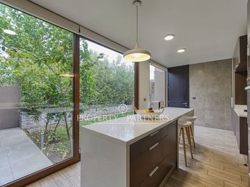Gran casa con 4 dormitorios en Piedra Roja