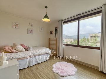 Gran casa con 4 dormitorios en Piedra Roja