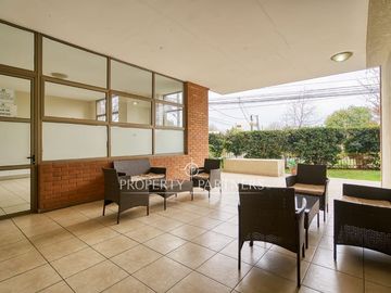 Venta departamento familiar con terraza y orientación norte, Ñuñoa