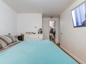 Cómodo y cálido departamento ubicado en excelente sector residencial