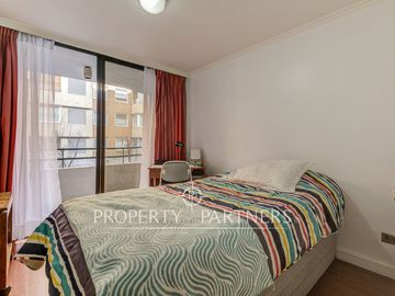 Cómodo y cálido departamento ubicado en excelente sector residencial