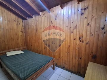 SE VENDE CASA 4D/2B CON DEPTO. INTERIOR 4D/2B